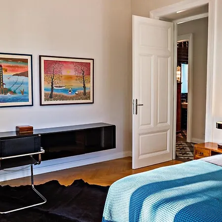 Apartment Deluxe Beachfront Klara,